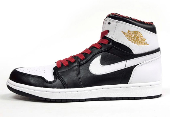 Air Jordan 1 Las Vegas 4