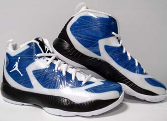 Air Jordan 2012 Lite White Blue Black 2