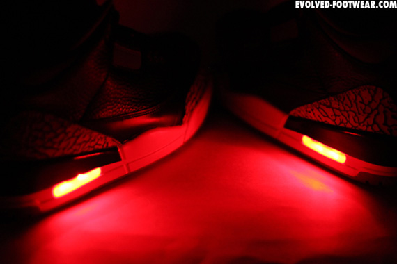 air-jordan-iii-light-up-customs-3 Air Jordan Iii Light Up Customs 3