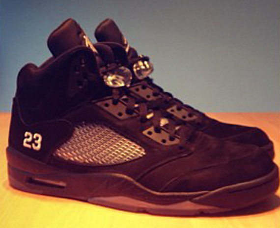 Air Jordan V Blackout Sample 1