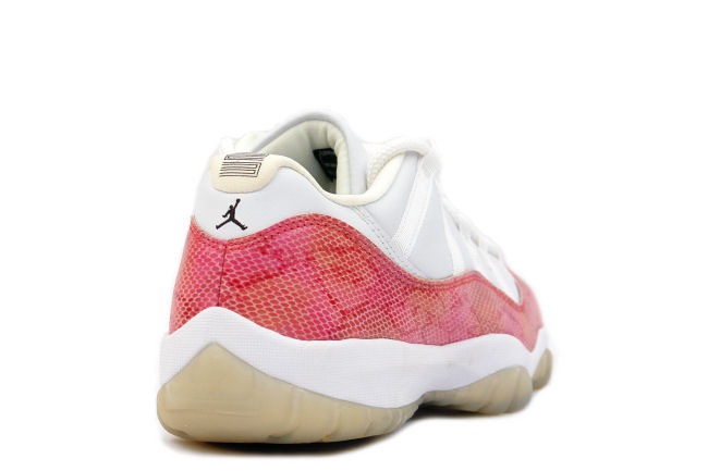 Air Jordan Xi Low Snakeskin Wmns Pink 03