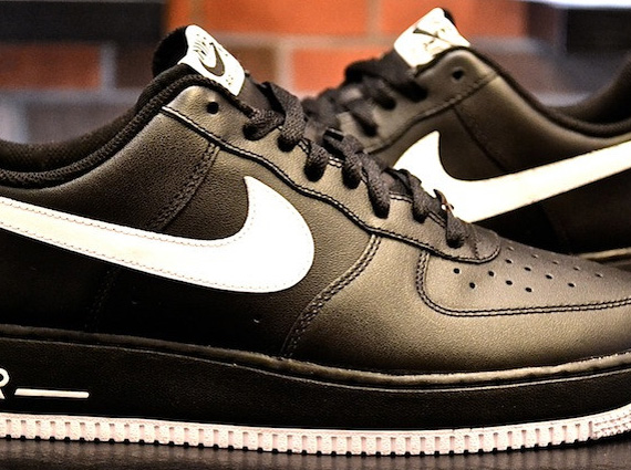 Nike Air Force 1 Low – Black – White | Available