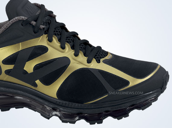 Nike Air Max 2012 Black Metallic Gold 3