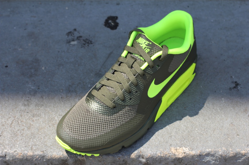 Nike Air Max 90 Hyperfuse Cargo Khaki Volt 02