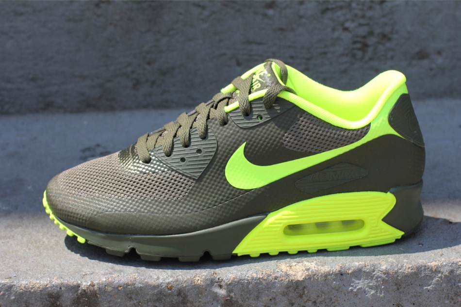 Nike Air Max 90 Hyperfuse Cargo Khaki Volt 03