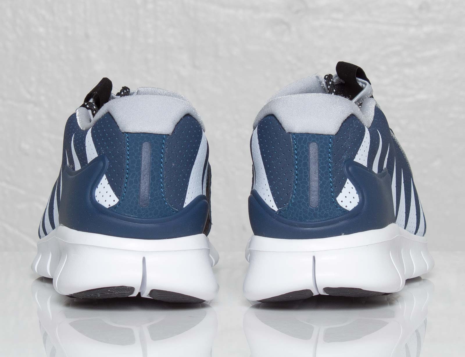 Nike Footscape Free Sawtooth Pack Available 03