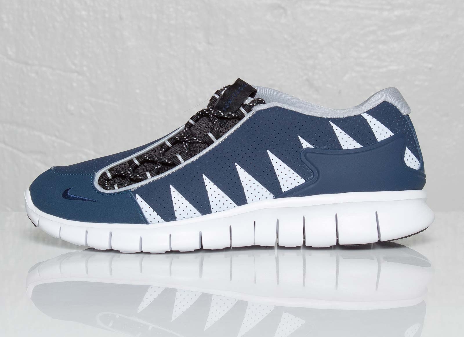 Nike Footscape Free Sawtooth Pack Available 04