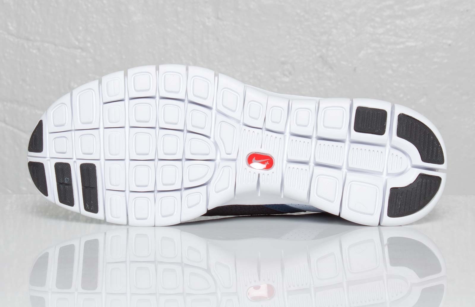 Nike Footscape Free Sawtooth Pack Available 05