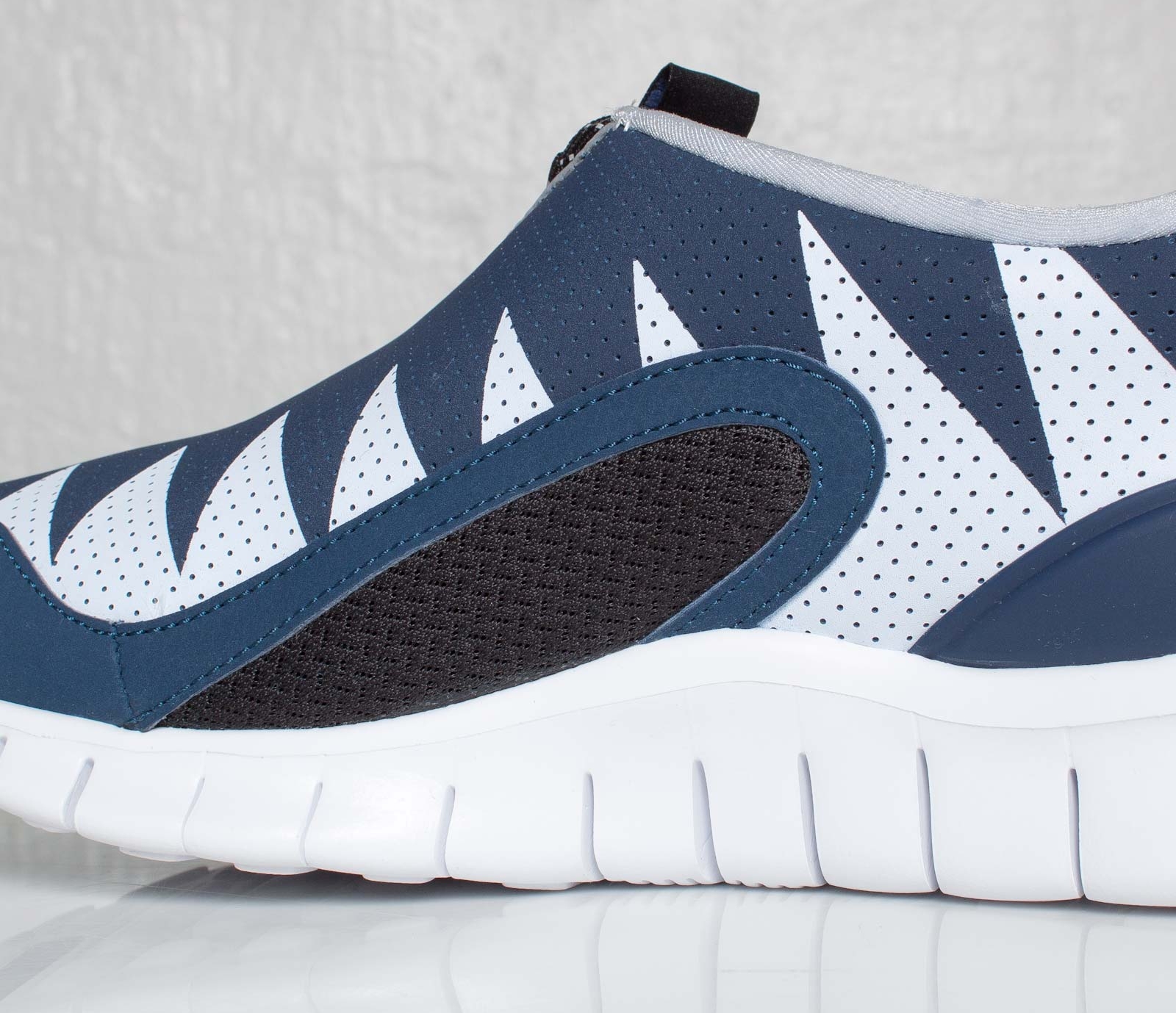 Nike Footscape Free Sawtooth Pack Available 10