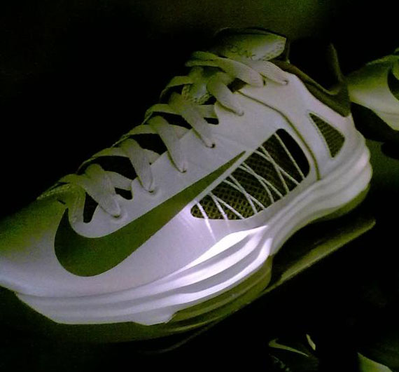 Nike Lunar Hyperdunk Low Spring 20131