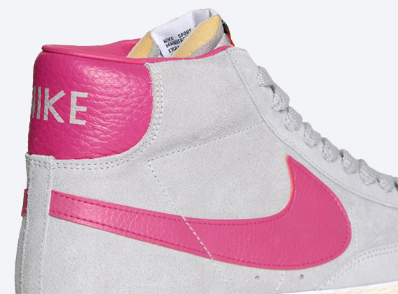 Nike WMNS Blazer High Suede VNTG Premium “Wolf Grey”