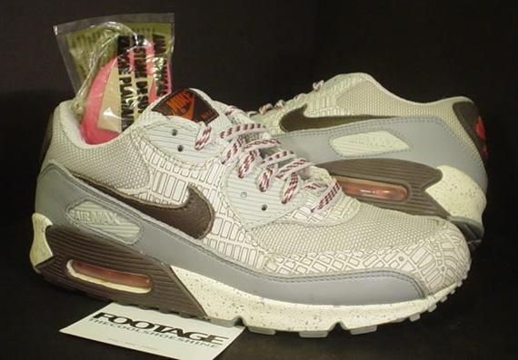 Staple Air Max 90 Navigation Pack Women