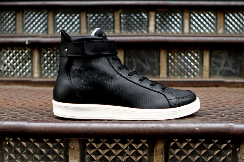 Adidas Slvr Cupsole 2