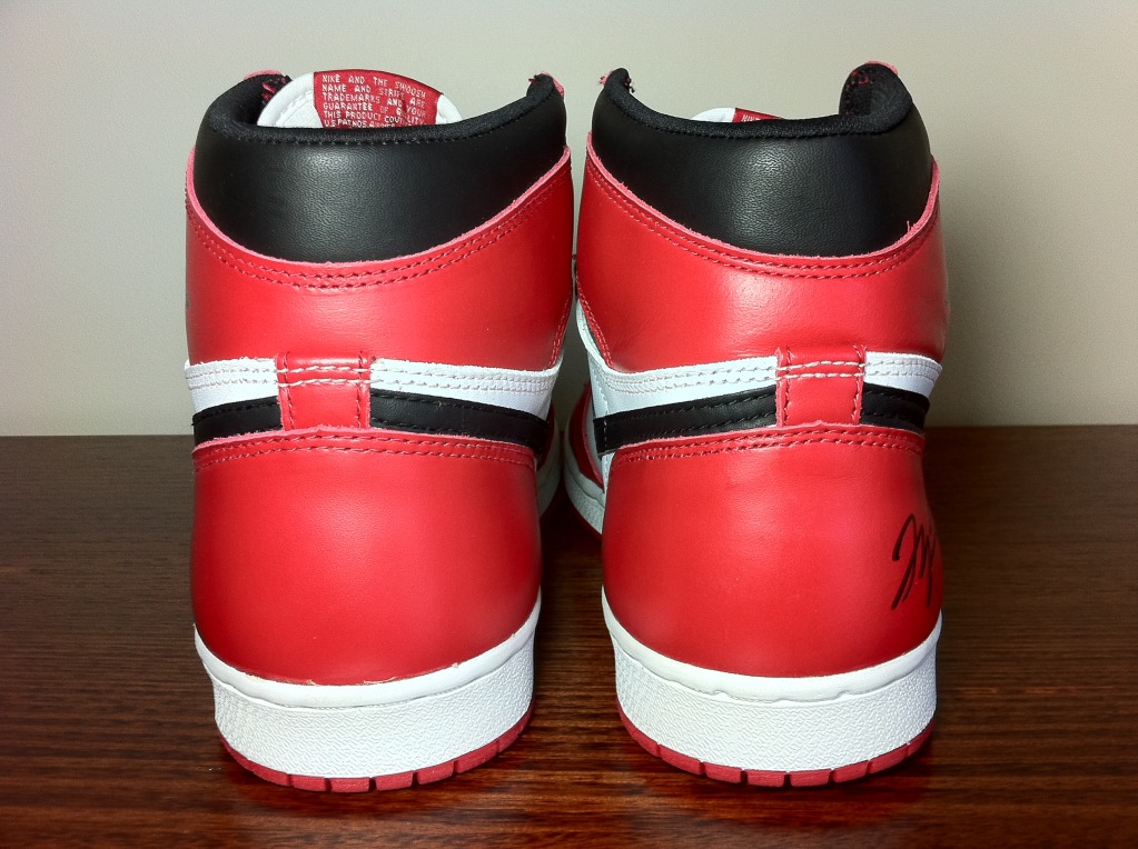 Air Jordan 1 Retro High Autographed 1994 4