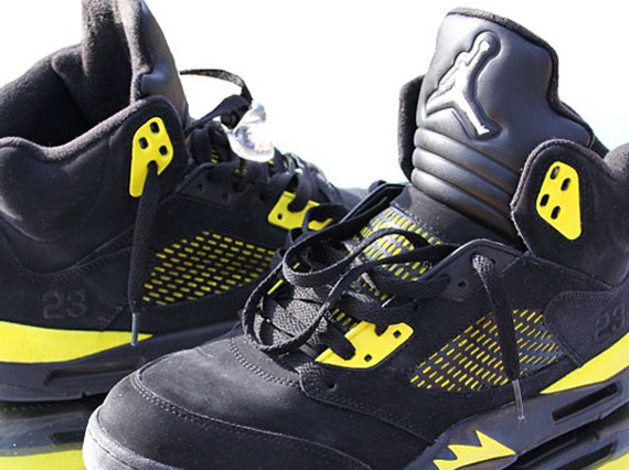 Air Jordan V Thunder Customs By El Cappy 1