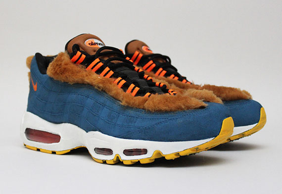 Air Max 3 Bears Customs 4