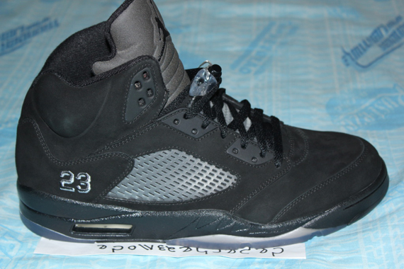 Blackout Air Jordan V 18