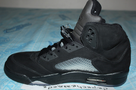 Blackout Air Jordan V 19