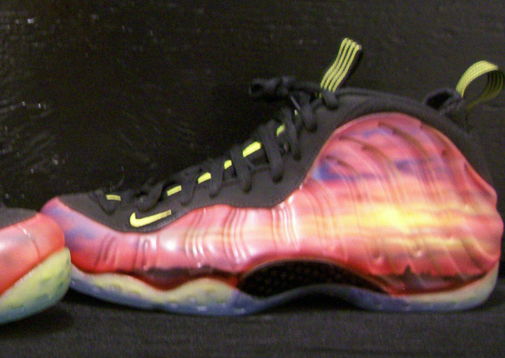 Nike Air Foamposite One Horizon Customs 2