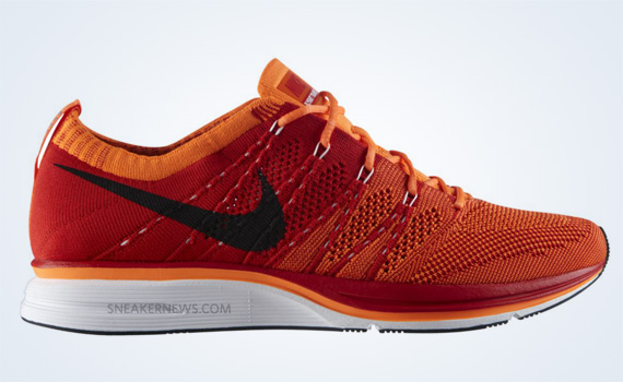 Nike Flyknit Trainer University Red White Total Orange