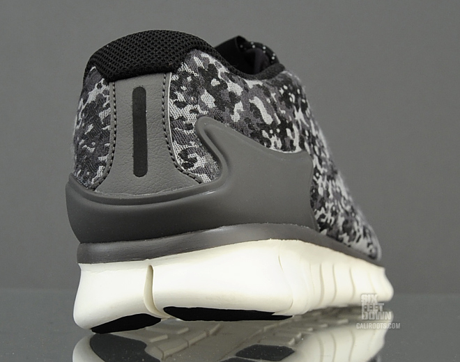 Nike Footscape Free Midnight Fog Camo 3