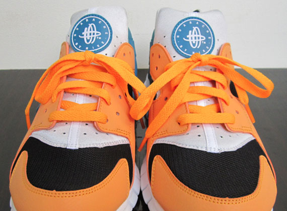 Nike Huarache Free Runner Industrial Orange 1