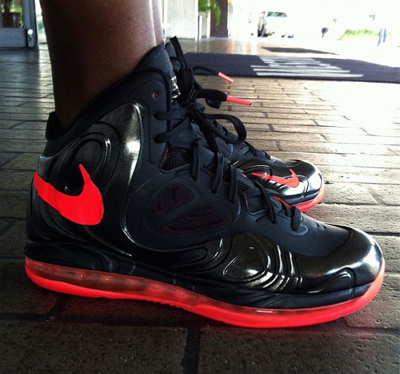 Nike Hyperposite Bright Crimson