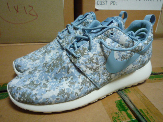 Nike Roshe Run Camo Wmns Blue Ebay 1