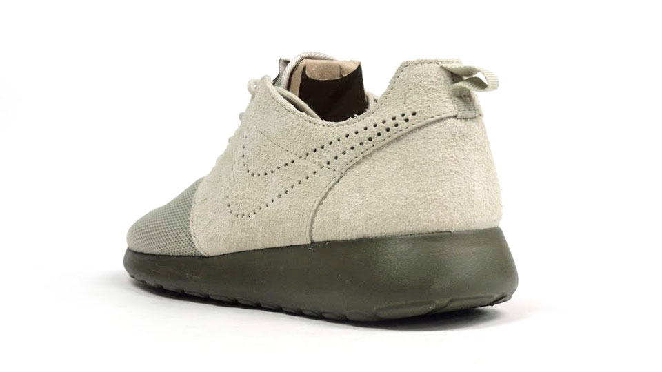 Nike Roshe Run Premium Sandtrap Medium Olive Volt 3