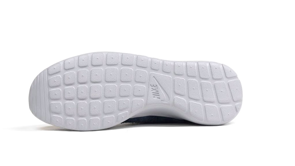 Nike Roshe Run Premium Thunder Blue Stealth 5