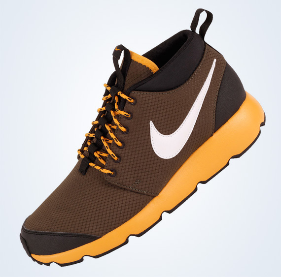 Nike Roshe Run Trail Cargo Khaki White Canyon Gold Black 4