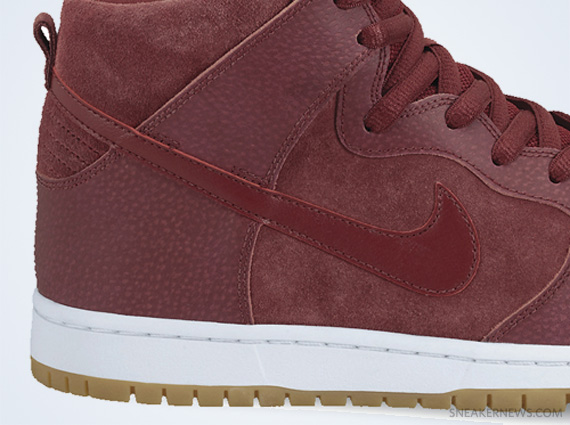 Nike SB Dunk High - Team Red - Filbert | August 2012