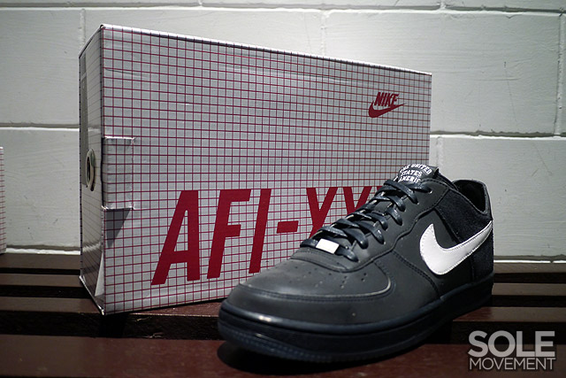 Nike Wmns Air Force 1 Low Light Medal Stand 6