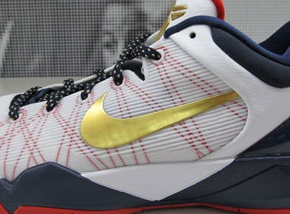 Nike Zoom Kobe VII “Gold Medal”