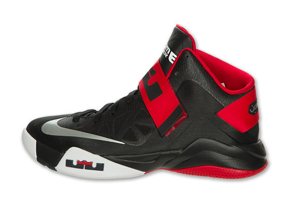 Nike Zoom Soldier Vi Black White Red 4