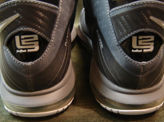 Nike LeBron 8 V/2 "L23" Sample