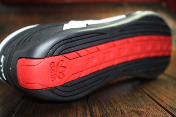 Porsche Adidas 911 S 4