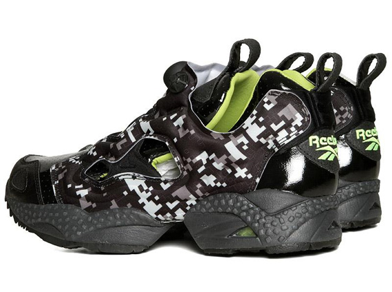 Reebok Pump Fury Black Charged Green Digi Camo 2