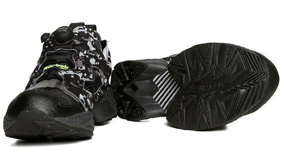 Reebok Pump Fury Black Charged Green Digi Camo 6