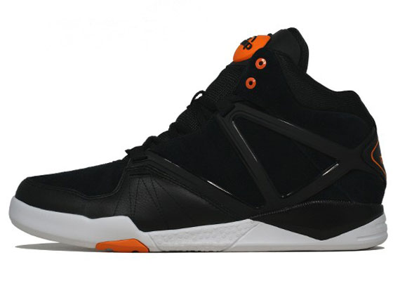 Reebok Pump Omni Lite Hls Available 3