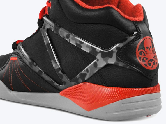 Reebok Pump Omni Lite Hls Red Skull