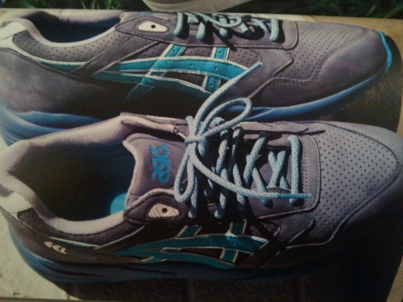 Ronnie Fieg Asics Gel Saga Neptune Blue 04