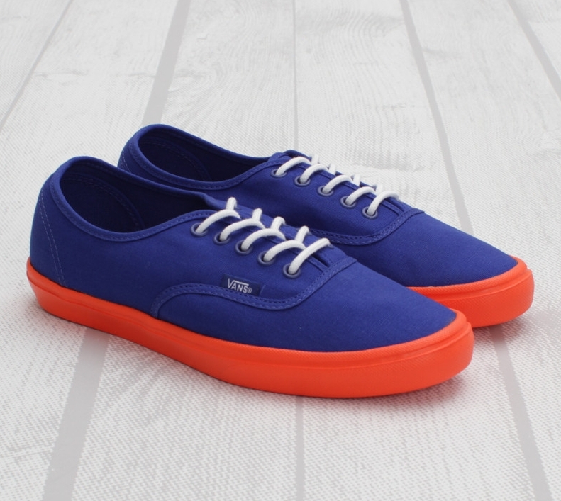 Vans Pop Authentic Lite 01