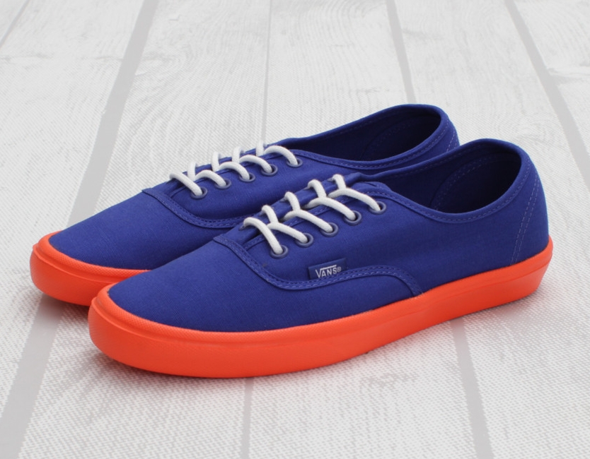 Vans Pop Authentic Lite 03