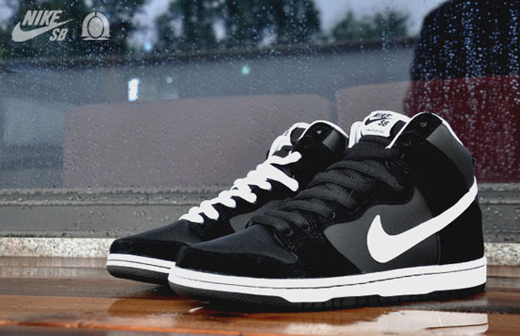 2012 Dunk High Sb Blk Wht 0