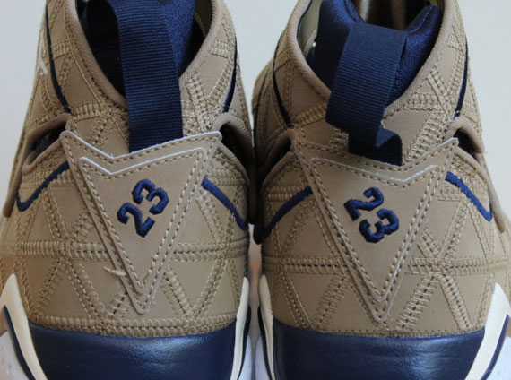 Air Jordan 7 J2K “Filbert”