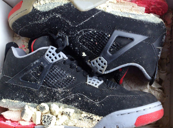 Air Jordan IV "Bred" 1999 Retro - Dissolved