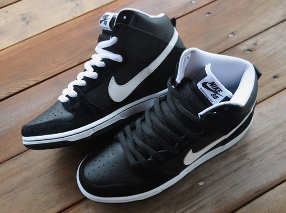 Black White Sb Dunk Hi 0