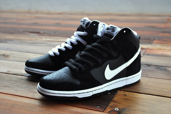 Black White Sb Dunk Hi 1