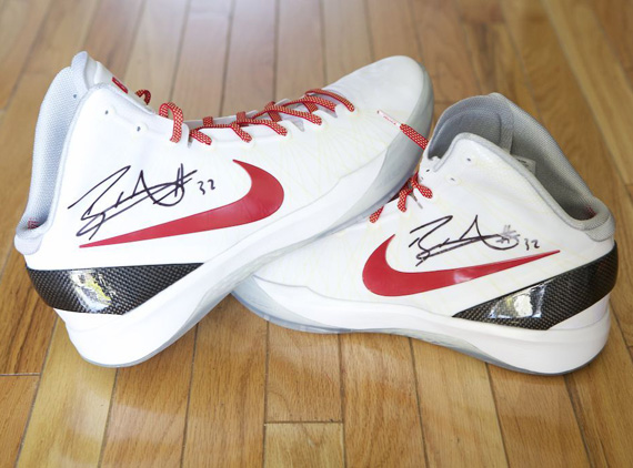 Blake Griffin Hyperdunk Elite White Red Pe 3